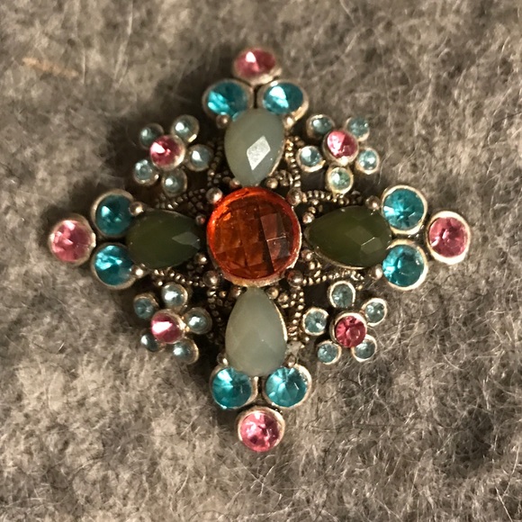 Vintage Brooch - Picture 1 of 2